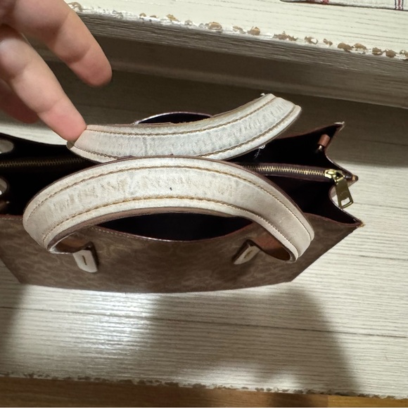 Stunning Authentic Coach Tatum Carryall 40 Bag in Signature - Picture 16 of 16